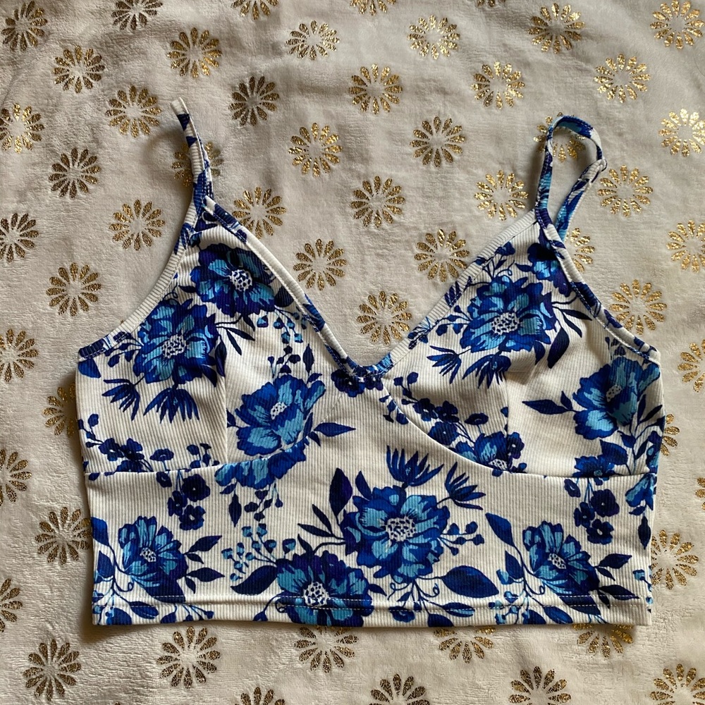 Floral shein top